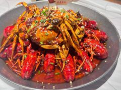 -巴厘龙虾·榜首油焖大虾(音乐学院·沿江酒馆店)