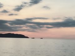 -Sunset Bar(丹绒亚路香格里拉店)
