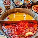终于吃到这家重庆火锅🙈排队一小时果然值