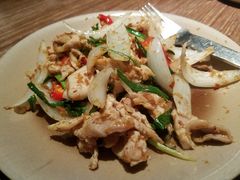 -Cau Go Vietnamese Cuisine