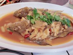-喜悦小串丹东小黄牛海鲜烧烤大排档(民主广场店)