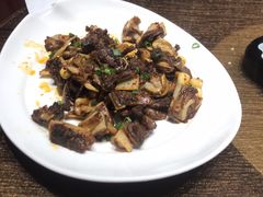 -郑庄脂渣海鲜楼(九水路店)