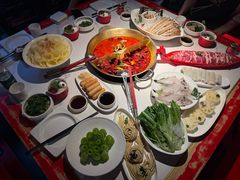 -小龙翻大江文化火锅(宽窄店)