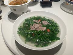 肉汤浸枸杞苗-炳胜私厨(万象前海店)