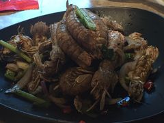 -沪小胖小龙虾(淮海中路旗舰店)