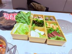 -呷哺呷哺 黄金牧场 (中发百旺店)