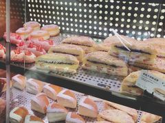 -巴黎贝甜(宜山路店)