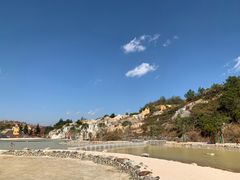 -彩色沙林风景区