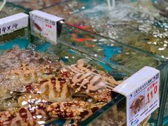 -庄姐川味海鲜B栋2排2号(万人海鲜广场火车头店)