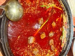 -周小明火锅(黑金冠社区店)