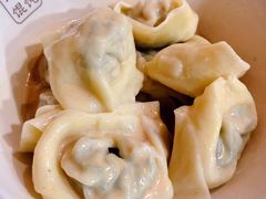 拌馄炖-潘国仙耳光馄饨(黄家阙路店)
