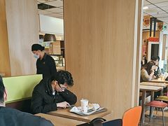 -麦当劳(总统大酒店店)