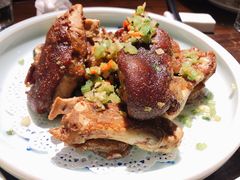 椒盐猪手-金枝玉叶上海人家食府(三里河店)