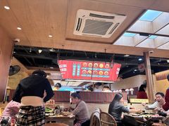 -老牌坊云南鱼豆花火锅(哈西万达店)