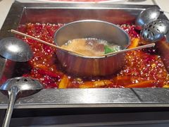 -二荆条·蜀鲜汇城市森林火锅