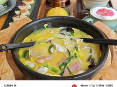 -桥香园过桥米线(国贸店)