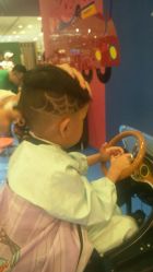 -Mini Me儿童美发王国(友好时尚购物城店)