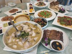 -老六饭店(翠通路店)