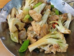 -芦茨金富饭庄·25年老字号·专做稻草鸡
