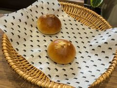 -沁屋面包店(人民东路店)