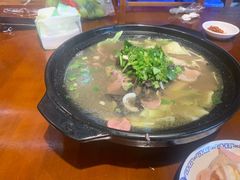 -谢老五跷脚牛肉·非遗传承店