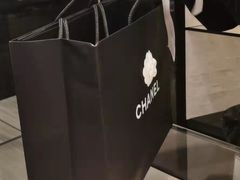 -CHANEL(戴高乐机场T 2E店)