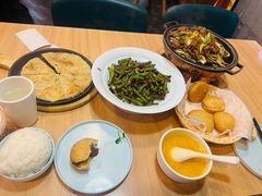 -宏状元现熬粥·京味菜(黄寺大街店)
