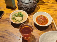-老牌坊云南鱼豆花火锅(嵩山店)