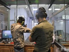 -都市枪神实弹射击俱乐部