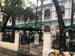 -星巴克臻选(广州沙面店)