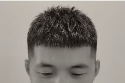 -米娜男士新国潮理发馆