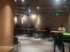 -麦当劳(中山公园龙之梦店)