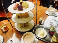 -The Diamond Jubilee Tea Salon at Fortnum & Mason