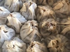 -严氏重油烧麦(民权路店)