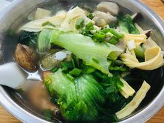 -福屿鲜捞小吃·捞化(福屿总店)