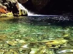 -安吉龙王山峡谷漂流