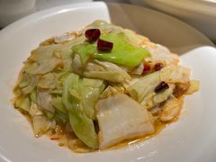 手撕包菜-江渔儿酸菜鱼(奥园广场金发购物中心店)