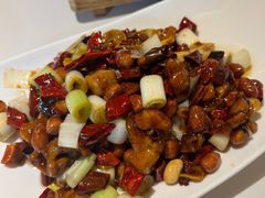 宫保鸡丁-夫妻肺片·中华老字号·正宗川菜(春熙路店)
