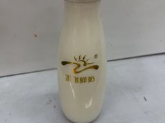 -正飞鲜奶(吐鲁番路店)