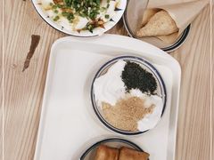 -正南齐北·老街糯米团(洪崖洞店)