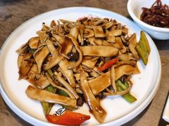 -福荣居褡裢火烧京味家常菜(西四店)