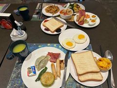 -大连星海皇冠假日酒店