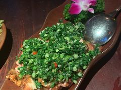大理风味葱椒鸡-花马天堂云南餐厅 Lost Heaven(高邮路店)