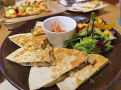 -HELLO 27 意面·沙拉·帕尼尼