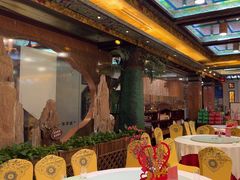 -鹊华居·地道鲁菜·海鲜·融合味(大明湖店)