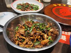 -湘潭九龙鱼头店(城南西路店)