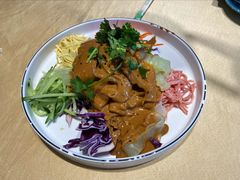 大眼特色拌拉皮-大眼锅贴水饺(河东店)