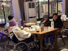 -湘力力小院·鱼汤泡饭(枫林路店)
