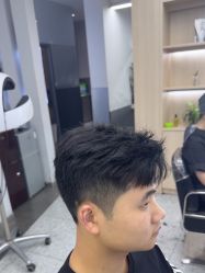 -D.G造型·烫发染发接发
