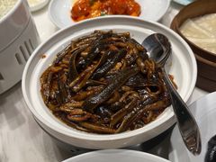 -满江红四季餐厅 · 国家五钻级酒家(新纪元大酒店店)